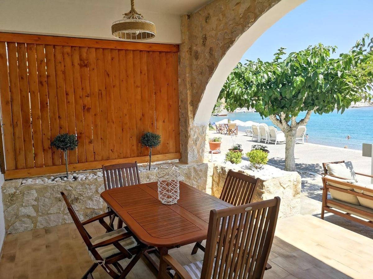 Relax Seaside House By Living In Blue